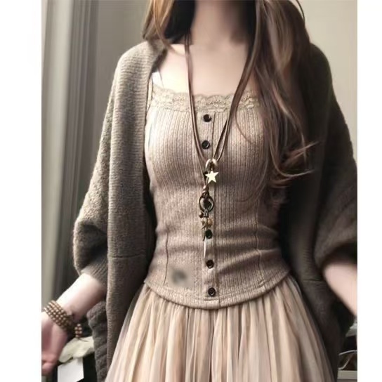 Champagne Cream Korean Elegant - đánh giá và giá Lace Trim Cami