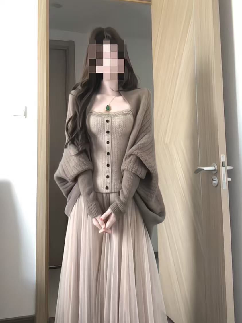 Champagne Cream Korean Elegant - đánh giá và giá Lace Trim Cami