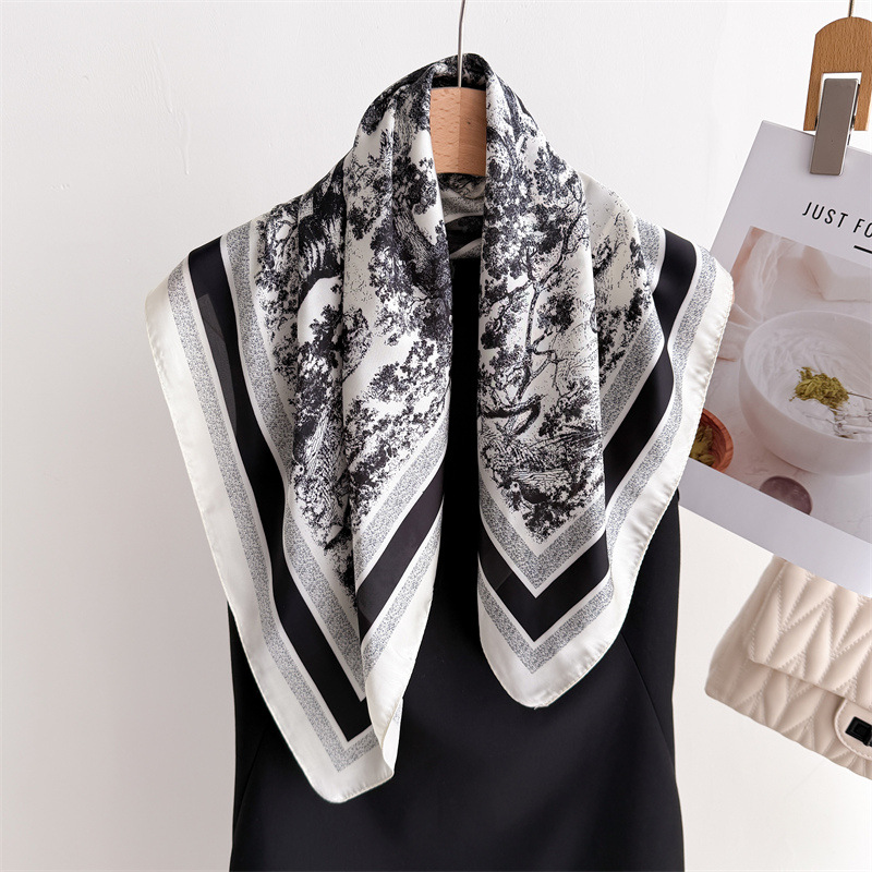 Luxury Jungle Printed Scarves  - đánh giá và giá Women Fashion Necktie